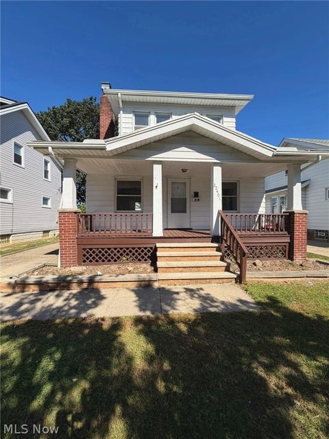 Photo of 22401 Arms Avenue, Euclid, OH 44123 (MLS # 5255588)