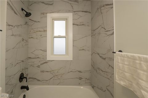 Tiny photo for 275 20th Street SE, Massillon, OH 44646 (MLS # 5189209)