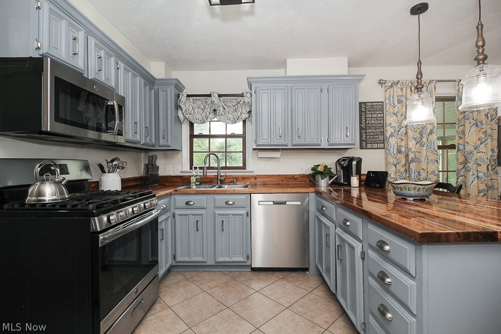 Bay Enterprises Inc 02 - Residential