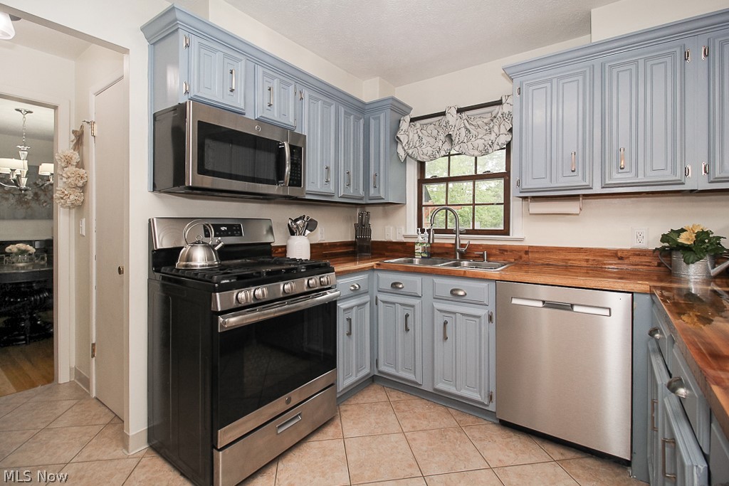 Bay Enterprises Inc 02 - Residential