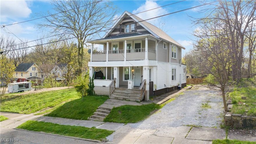 Great investment opportunity in West Akron! This fully updated duplex is perfect for any investor looking to generate solid cash flow. Each unit features updated flooring, modern kitchens, and fully renovated bathrooms throughout. New windows bring in tons of natural light, and the brand-new roof offers peace of mind for years to come. Located close to highways, schools, and shopping, this turnkey property is ready to go. This property can cash flow up to $3,500 monthly. Schedule a showing today!