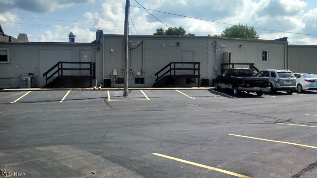 Parsons Crossing - Commercial Lease