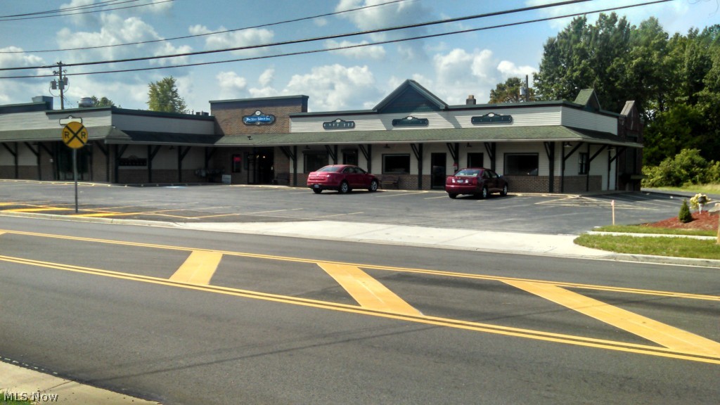 Parsons Crossing - Commercial Lease