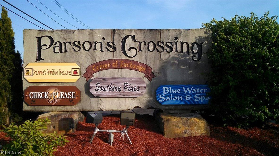 Parsons Crossing - Commercial Lease