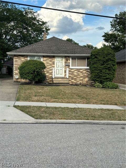 5231 E 102 Street, Garfield Heights, OH 44125 - #: 5054730