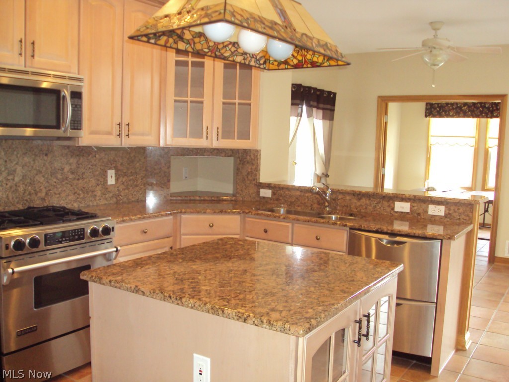 Red Tail Dev 06 S - Residential Lease