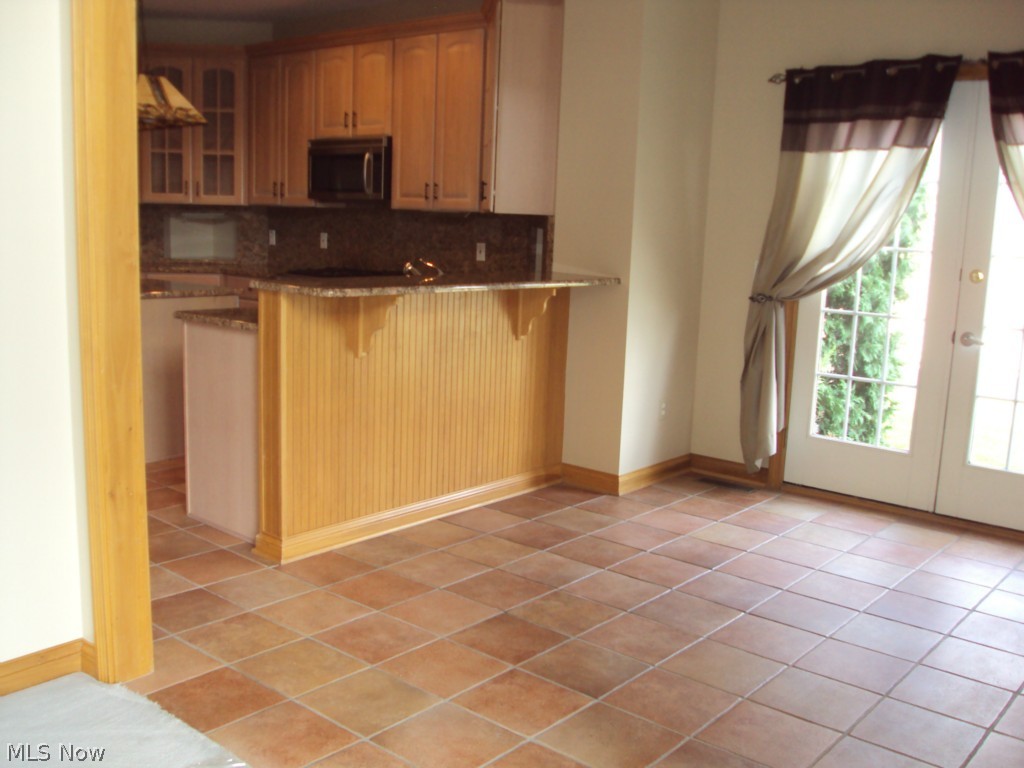 Red Tail Dev 06 S - Residential Lease