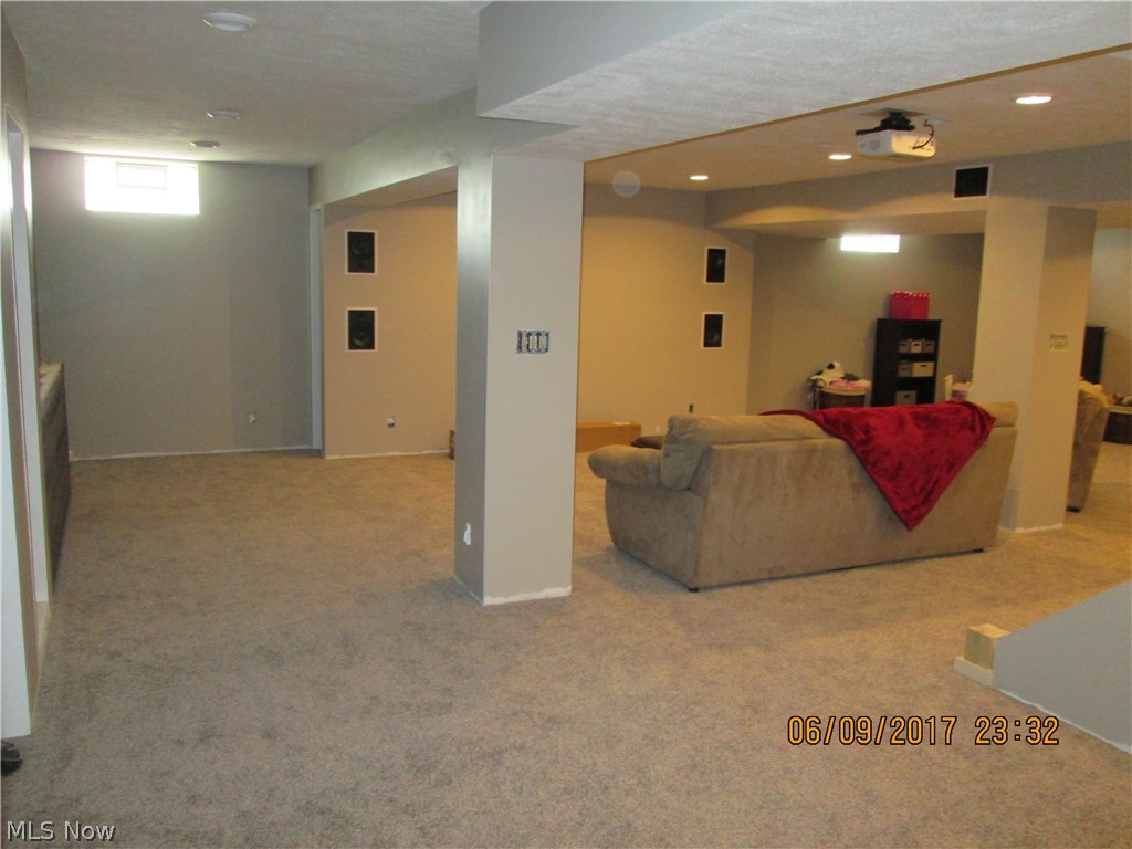 Mudbrook Village 01 - Residential