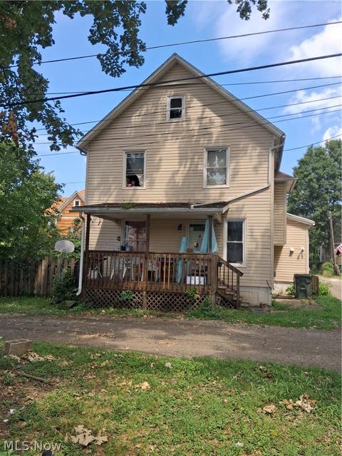 Photo of 925 Wilson Place NW, Canton, OH 44703 (MLS # 5239057)