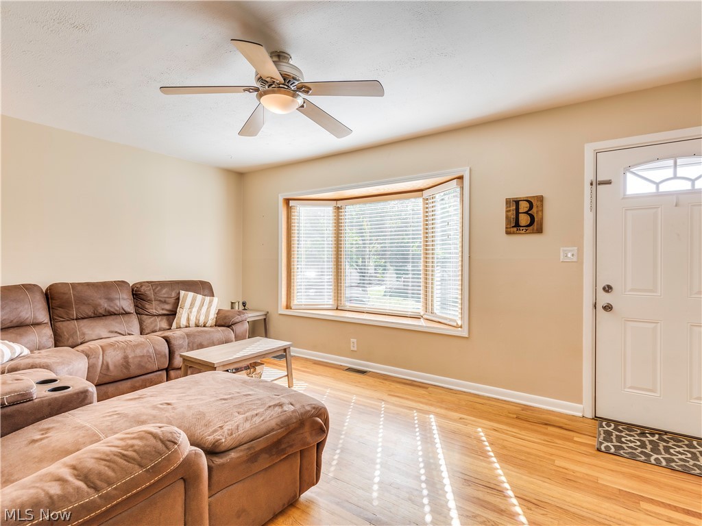 Louis Stile Sub - Residential