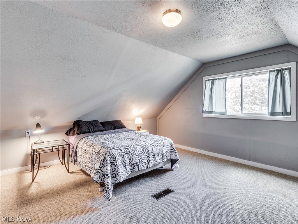 Louis Stile Sub - Residential