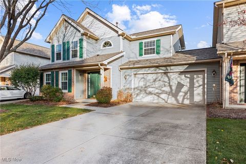 6805 Laurel Trace, Middleburg Heights, OH 44130 - #: 5084849