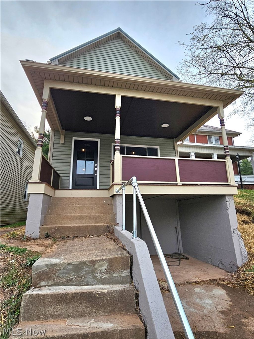 Photo of 111 Vine Street, Marietta, OH 45750 (MLS # 5197819)