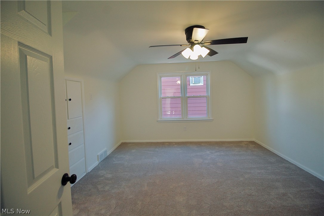 Shaker Lakes - Residential
