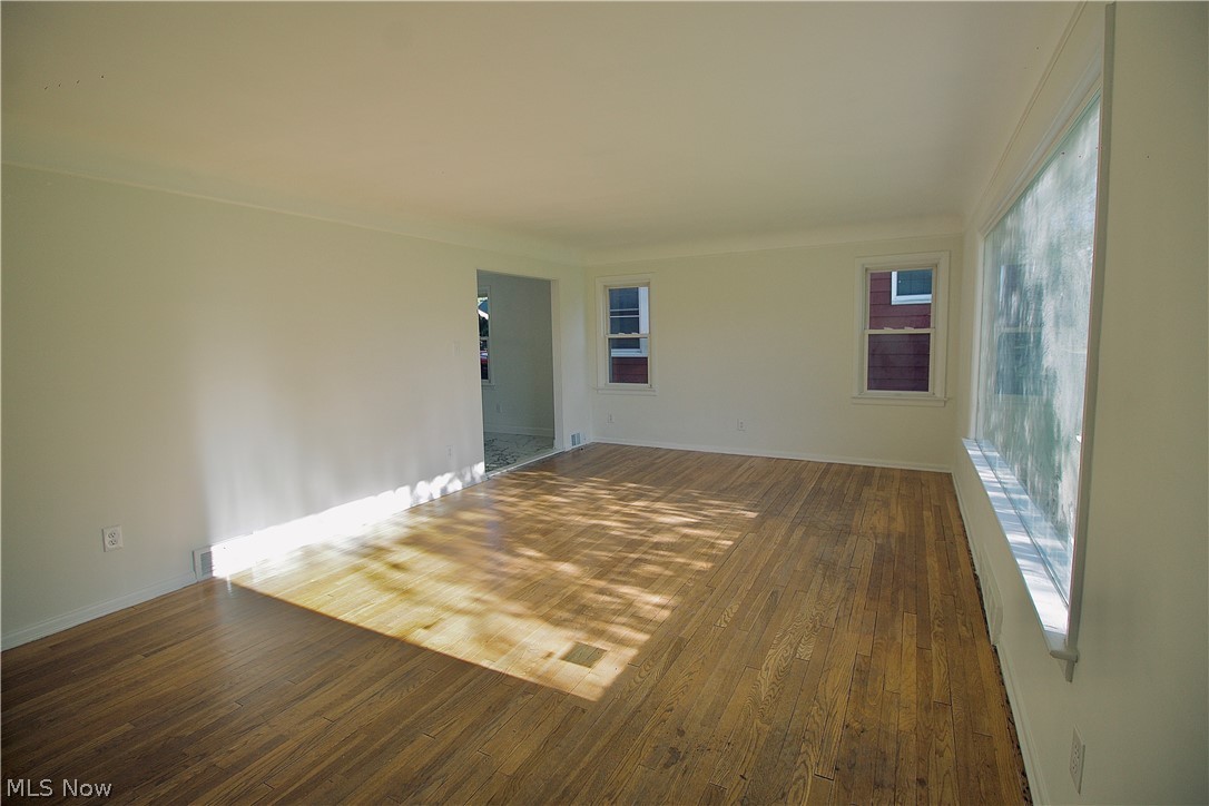 Shaker Lakes - Residential