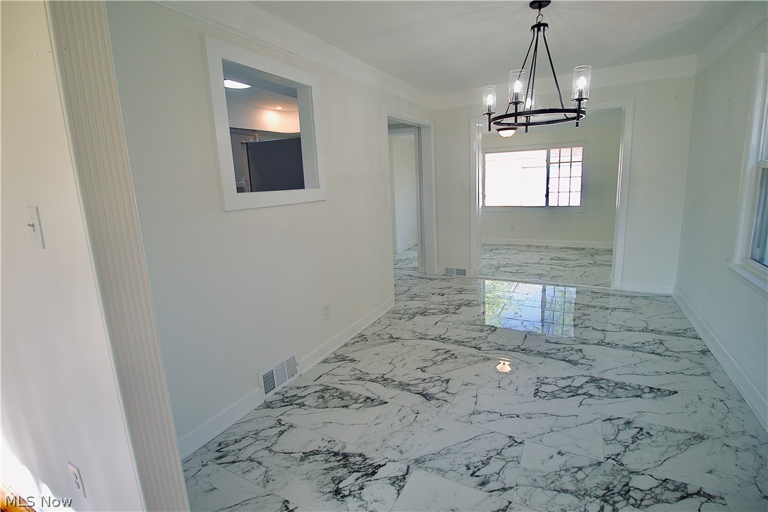 Shaker Lakes - Residential