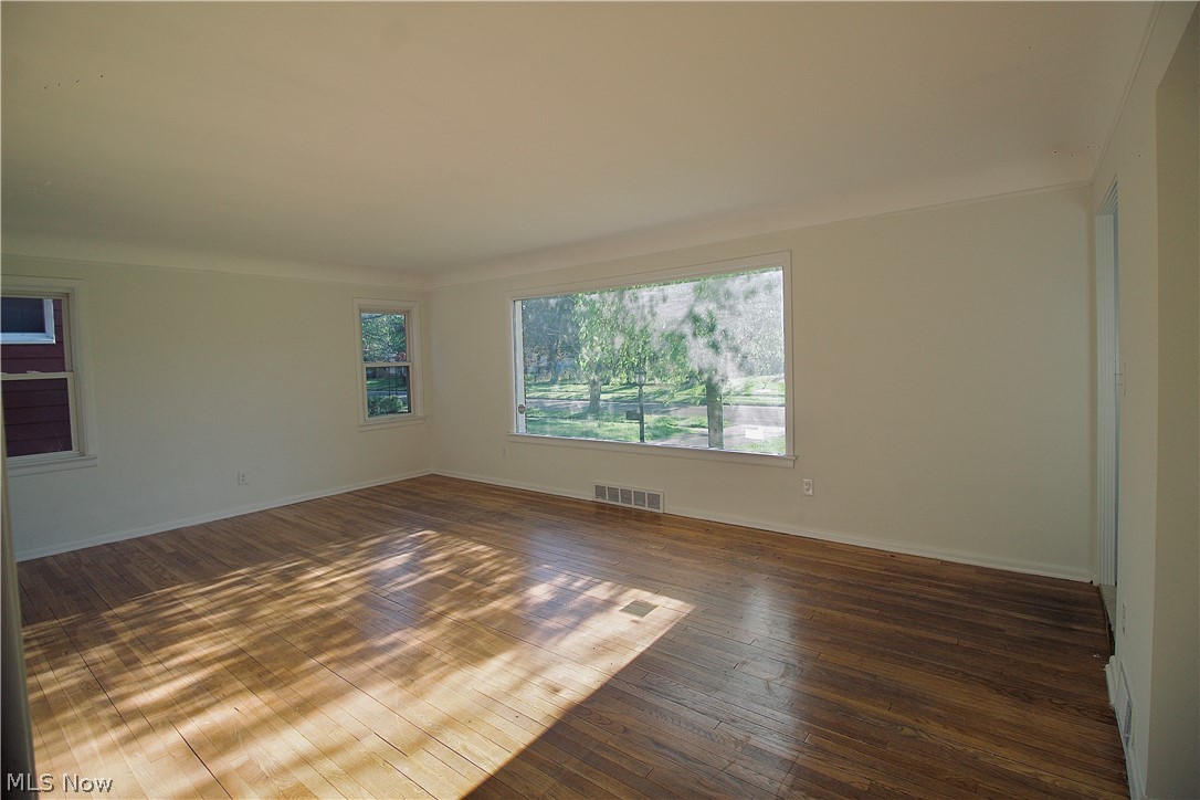 Shaker Lakes - Residential