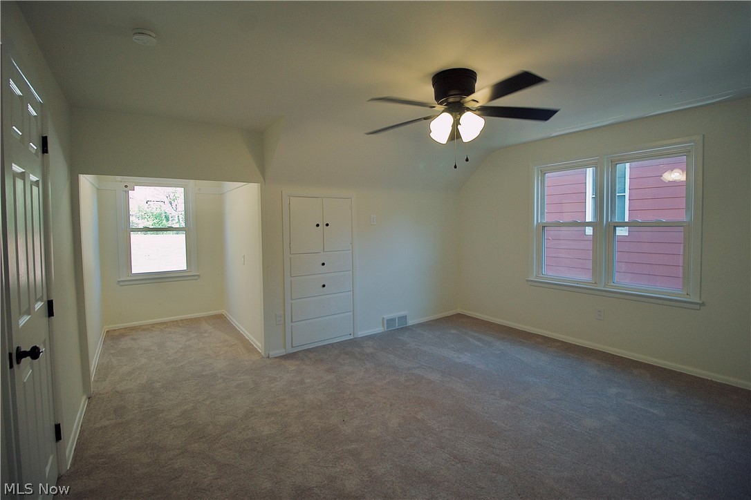 Shaker Lakes - Residential
