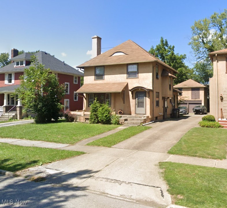 Turnkey duplex. Brings in a ton of rent. Email agent for market rent roll & video tour along with complete investment analysis, drone footage, information on the mechanical systems of the building. Professional property management available. Local & out of state investors welcome!