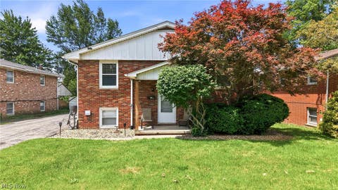 Multifamily For Sale - 912 N Highland Avenue<br/> Trumbull County, Girard, OH 44420