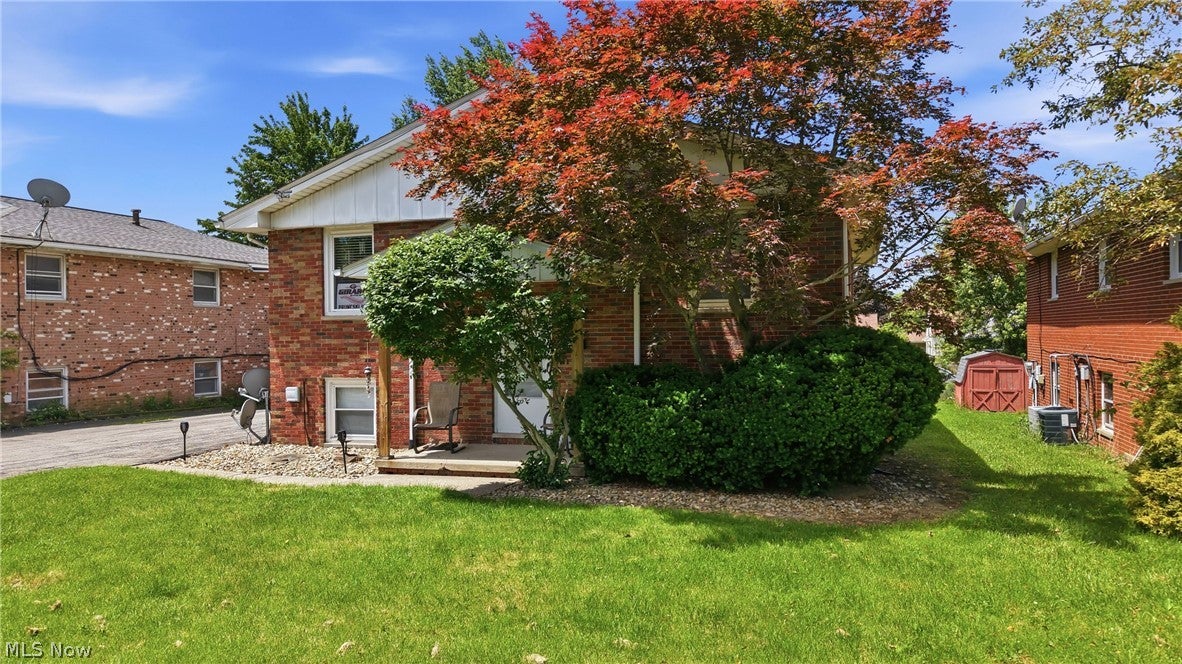 912 N Highland Avenue
