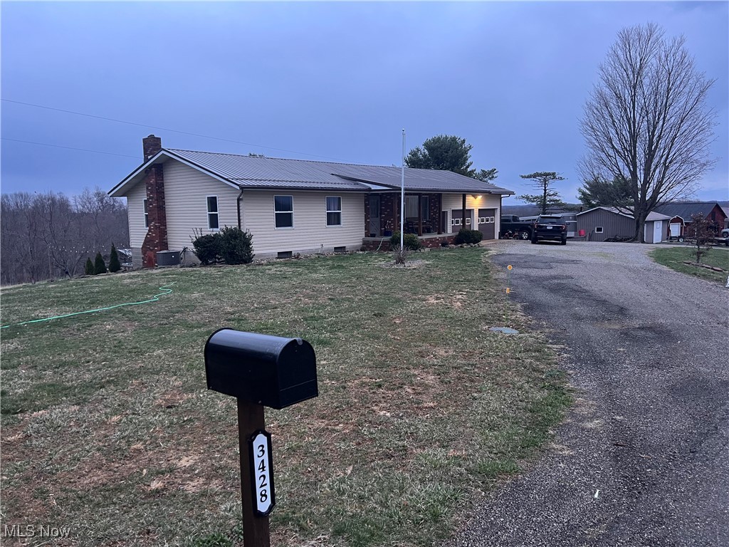 3428 E Hooppole Ridge Road, Mcconnelsville, Ohio image 1