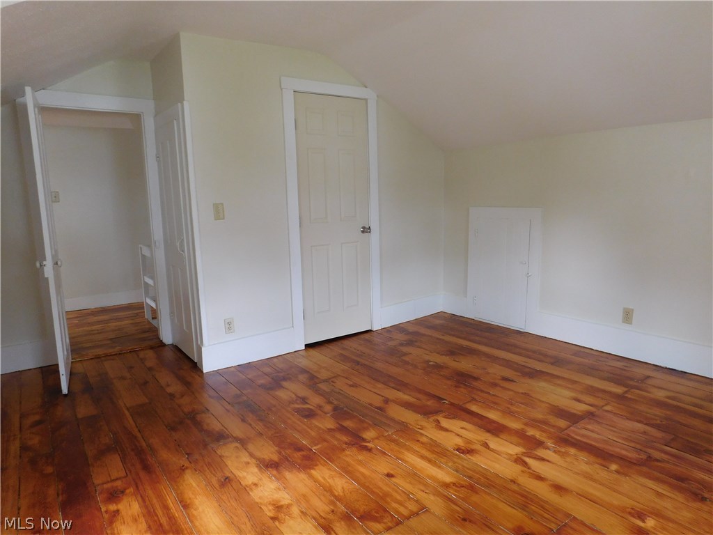 Burbank Village Inc - Residential