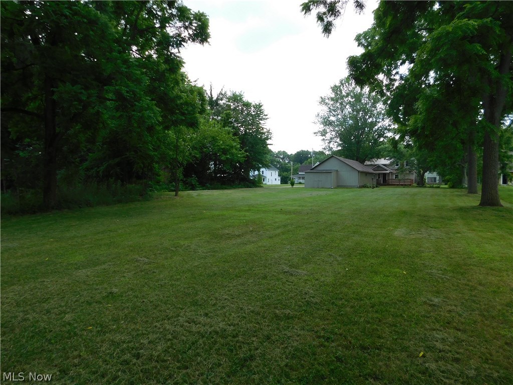 Burbank Village Inc - Residential