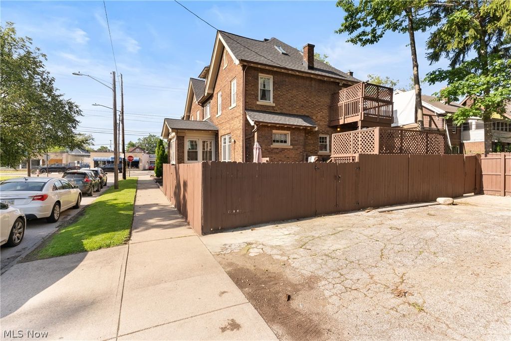 Photo of 12404 Larchmere Boulevard, Cleveland, OH 44120 (MLS # 5194335)
