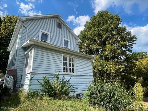 Photo of 837 Lewis Street, Caldwell, OH 43724 (MLS # 5157681)