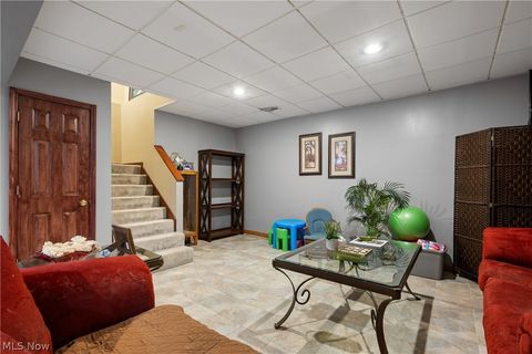 Tiny photo for 268 Schoenbrunn Drive NE, New Philadelphia, OH 44663 (MLS # 5187631)