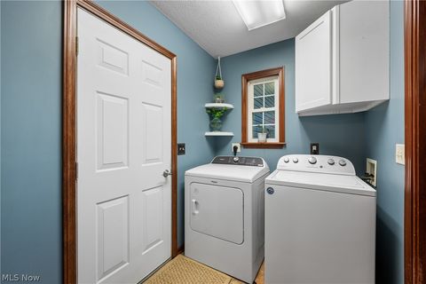 Tiny photo for 268 Schoenbrunn Drive NE, New Philadelphia, OH 44663 (MLS # 5187631)