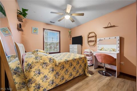 Tiny photo for 268 Schoenbrunn Drive NE, New Philadelphia, OH 44663 (MLS # 5187631)