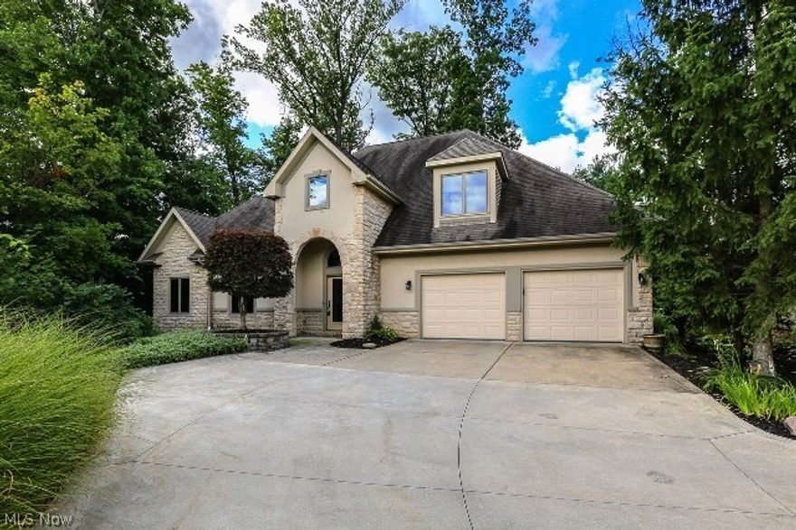 Wow! This Players Club condo is a must see and is nestled on the Quail Hollow Golf Course w beautiful views from the sandstone patio...Absolutely gorgeous. Newer carpet throughout. Updated master bath with ceramic shower, jetted tub and double sinks along with double walk-in closets. A true glamour bath...Sharp! Great room with 2 story wall of glass overlooking the patio and golf course. Sun room with French doors with slider to the patio. Kitchen with granite countertops some newer stainless appliances, spacious walk in pantry. Newer beautiful backsplash, kitchen sink and hardwear. Some newer paint throughout. 2 bedrooms up with large loft also possible office area up. Also patio with LED lighting installed in 2014 and gas firepit on the patio. Residential window film...you can see out but not in... just installed in 2014. Awesome setting!!! Great for entertaining. Spectacular!!!