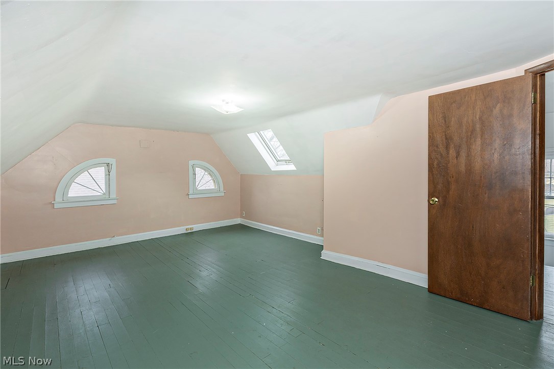 Crestwood - Residential