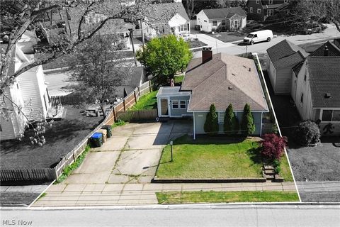 Tiny photo for 530 Keenan Avenue, Cuyahoga Falls, OH 44221 (MLS # 5203726)