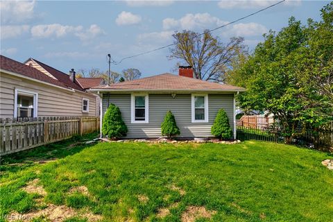 Tiny photo for 530 Keenan Avenue, Cuyahoga Falls, OH 44221 (MLS # 5203726)
