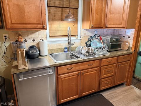 Tiny photo for 530 Keenan Avenue, Cuyahoga Falls, OH 44221 (MLS # 5203726)