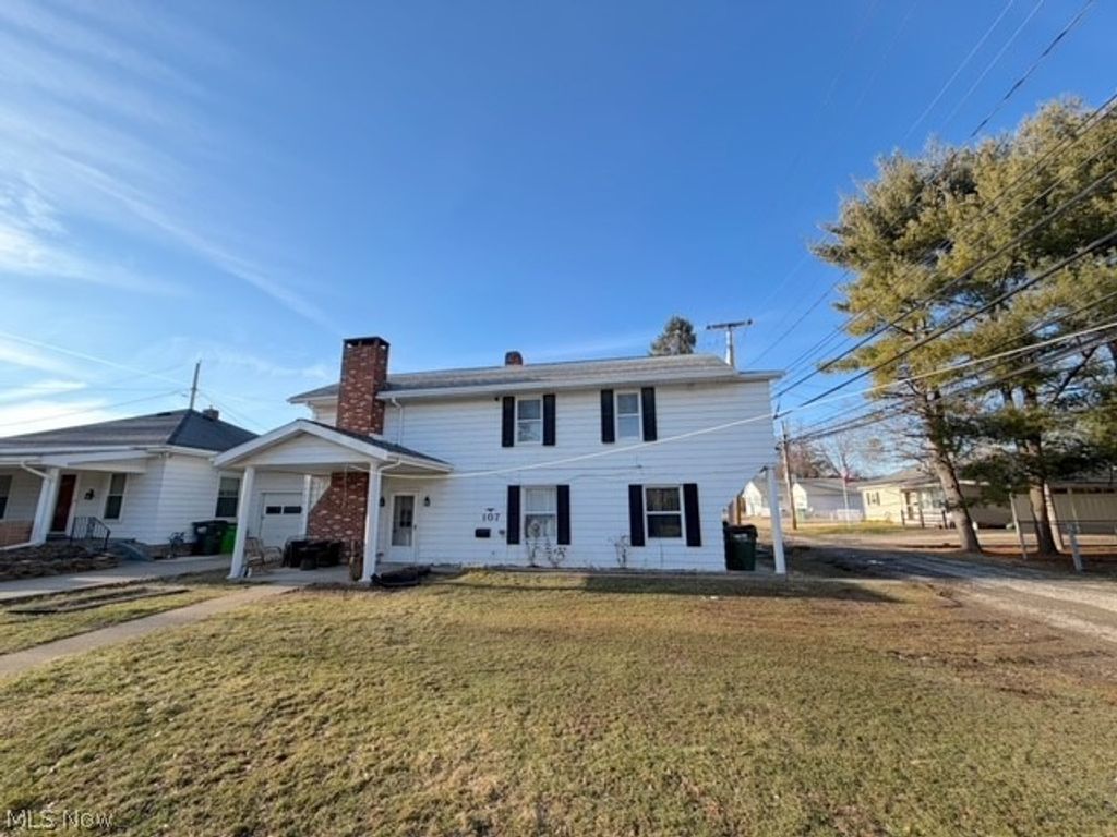 Photo of 107 W 21st Street, Dover, OH 44622 (MLS # 5189119)