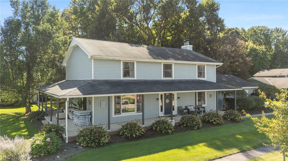 1205 Surfside Circle