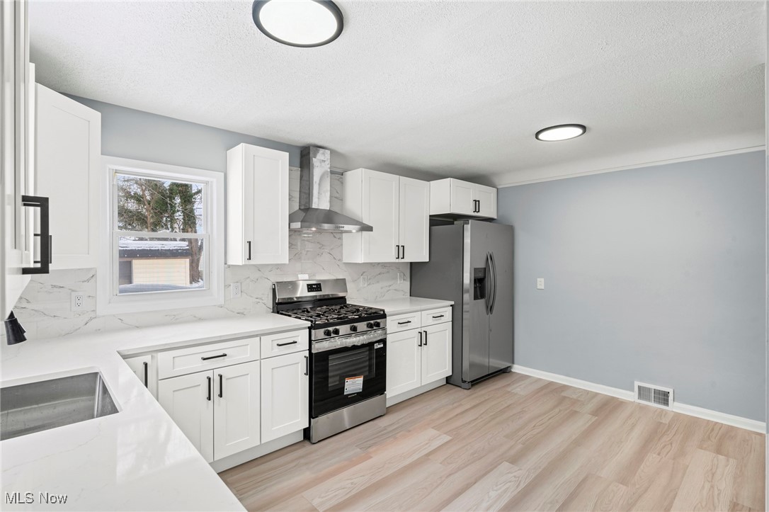 Joseph Laronges Ladnar Homeste - Residential