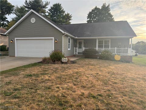 Photo for 1402 Edgewood Drive