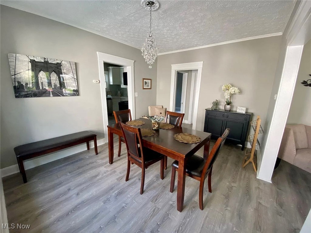 Lakewood, Ohio 44107, United States, 4 Bedrooms Bedrooms, ,1 BathroomBathrooms,Residential,Pending,8383