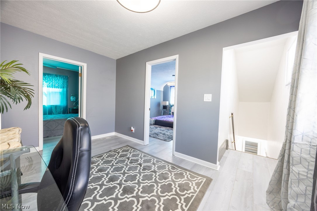 Ridgewood 05 - Residential