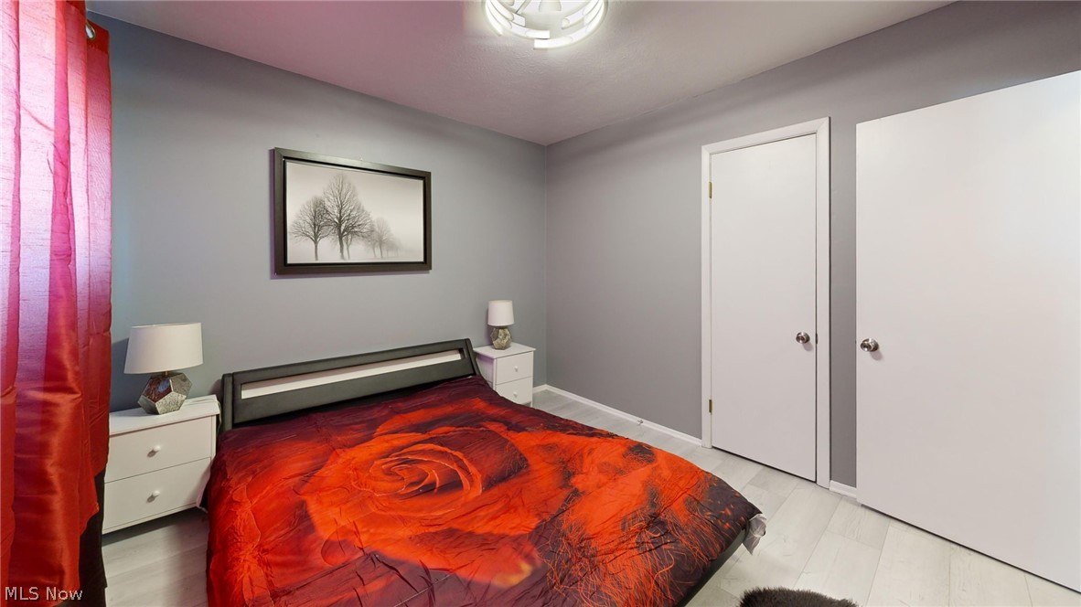 Ridgewood 05 - Residential