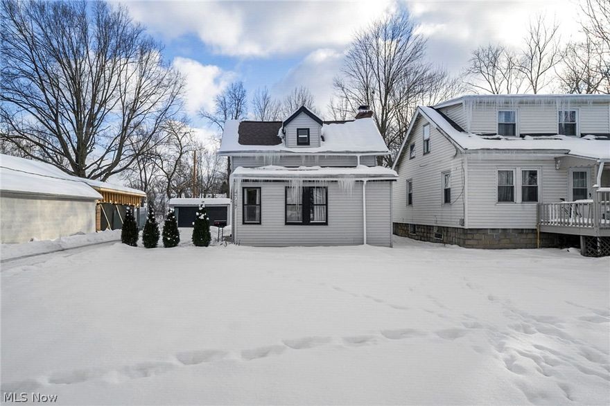 Welcome to 4717 Snow Road, Parma. A beautifully maintained and inviting bungalow that truly feels like home. This cozy yet modern residence offers 2 bedrooms plus a versatile bonus room, perfect for a third bedroom, home office, workout space, or guest room.
The main-level bedroom provides everyday convenience, while the bright living areas create a warm and welcoming atmosphere. The kitchen is functional and stylish, and all appliances stay, making this home truly move-in ready. Step outside and enjoy a huge backyard, ideal for summer gatherings, BBQ's, pets, or simply relaxing under the stars. Whether you’re entertaining or unwinding after a long day, this outdoor space delivers. Conveniently located near shopping, restaurants, parks, and major highways, this home offers easy access to everything Parma and the surrounding areas have to offer—perfect for commuters and those who enjoy being close to it all. Schedule your private showing today!