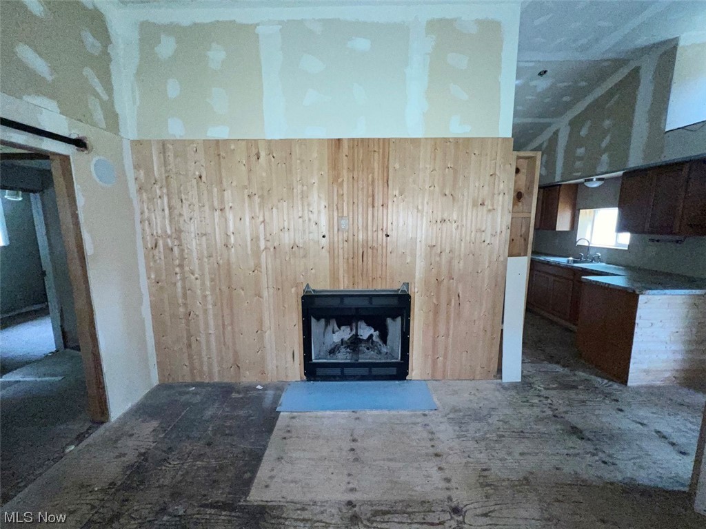 E & T Lightners - Residential