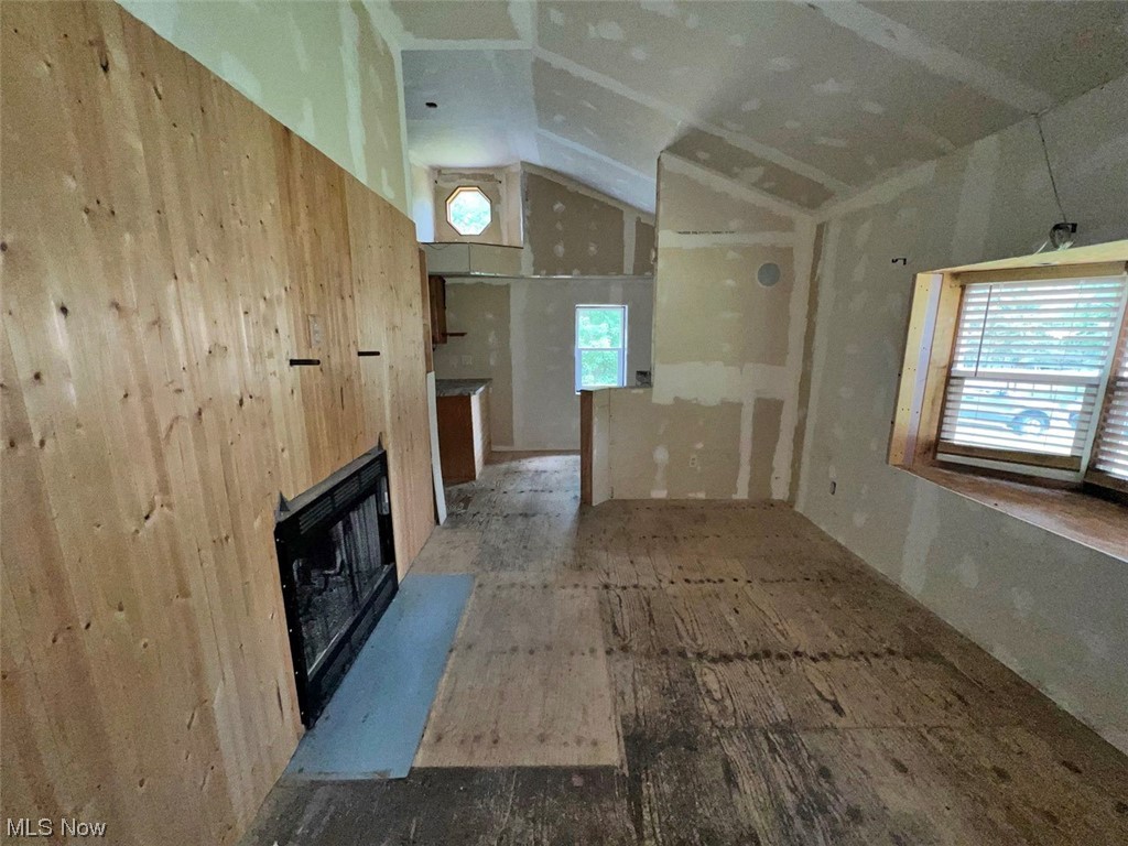 E & T Lightners - Residential