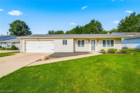 Photo of 15700 Pinewood Drive, Strongsville, OH 44149 (MLS # 5239238)