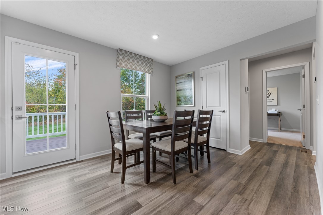 Whisper Crk - Residential